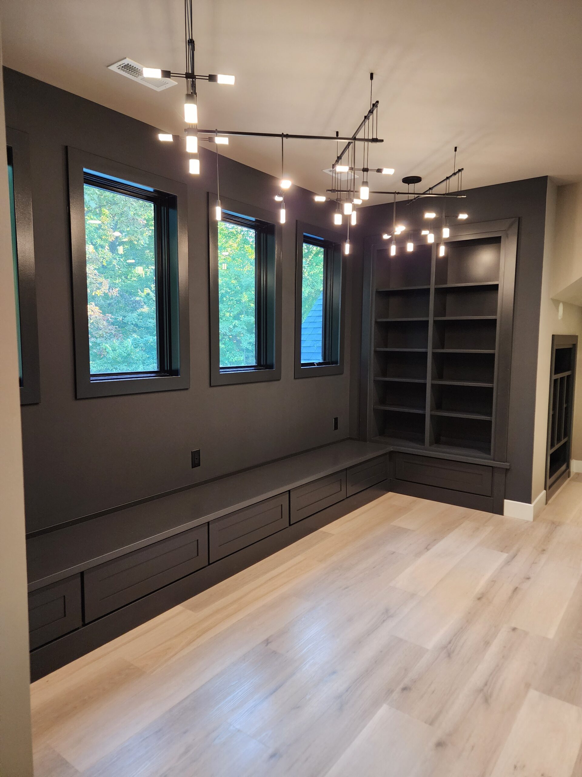 Interior house painting - roller marks